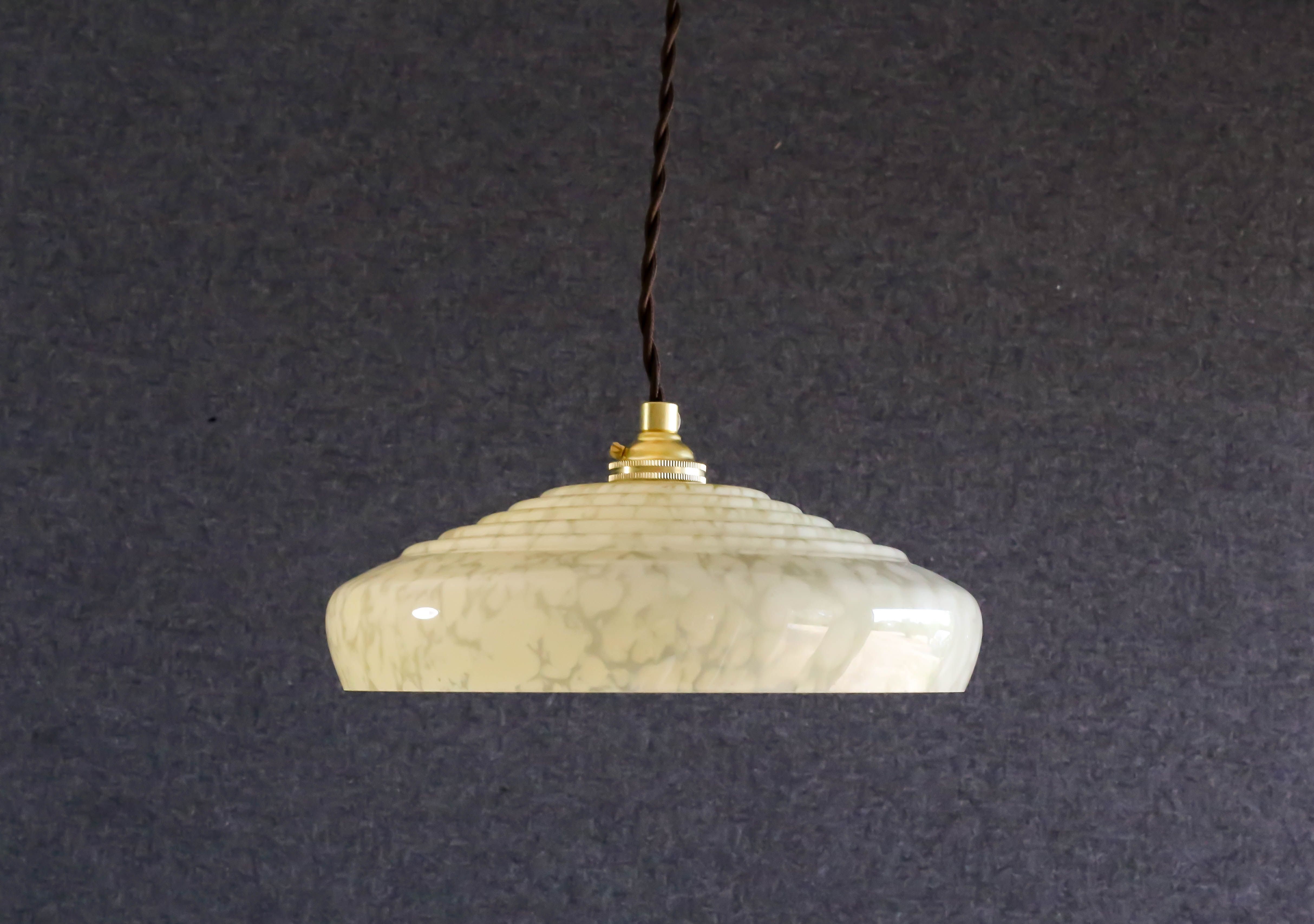 French pendant lamp in pale yellow clichy glass - delivered with new cable and brass socket