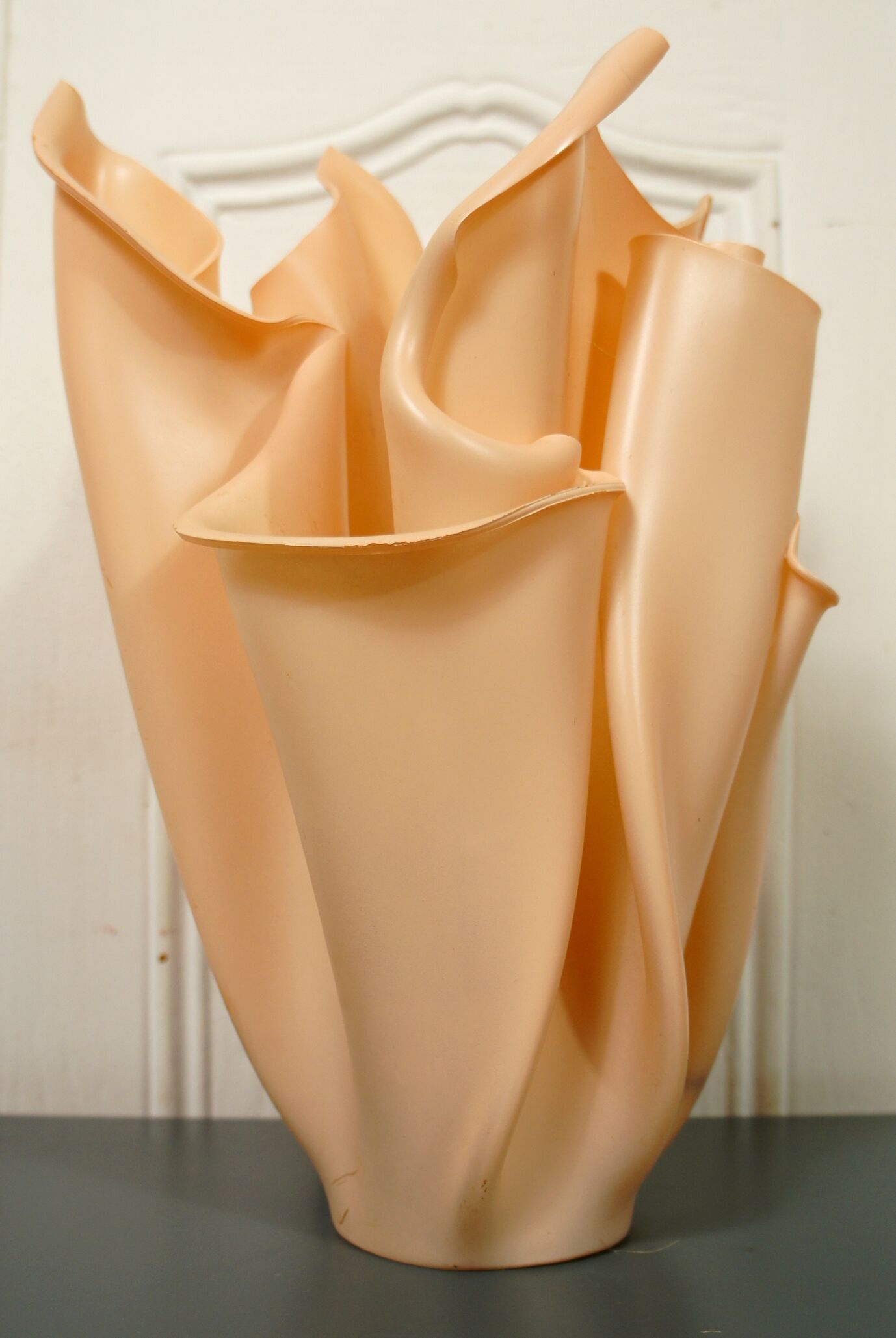 Resin "corolla" lamp circa 1980