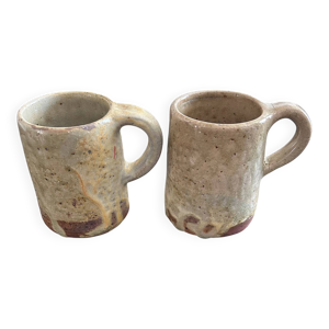 Paire de mugs en grès