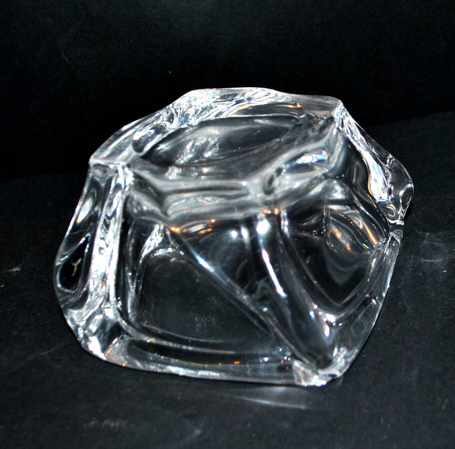 Ashtray in blown crystal DAUM France DESIGN Modernist 1960