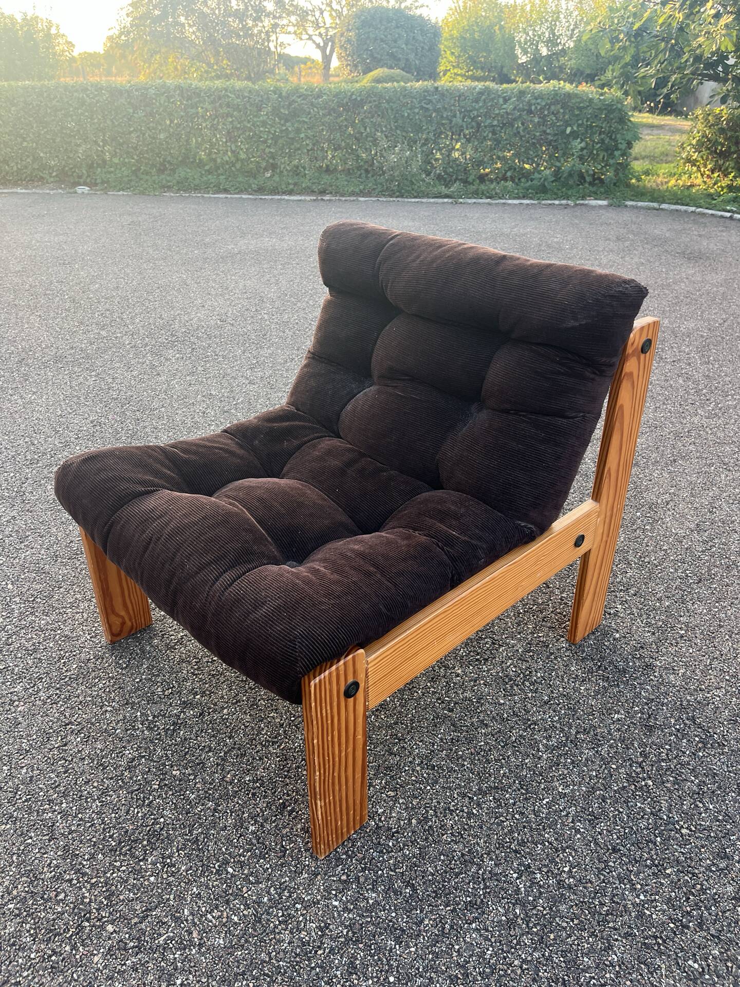 Vintage velvet and pine armchair 1970