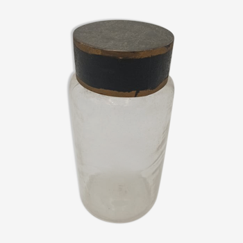 Old apothecary pot