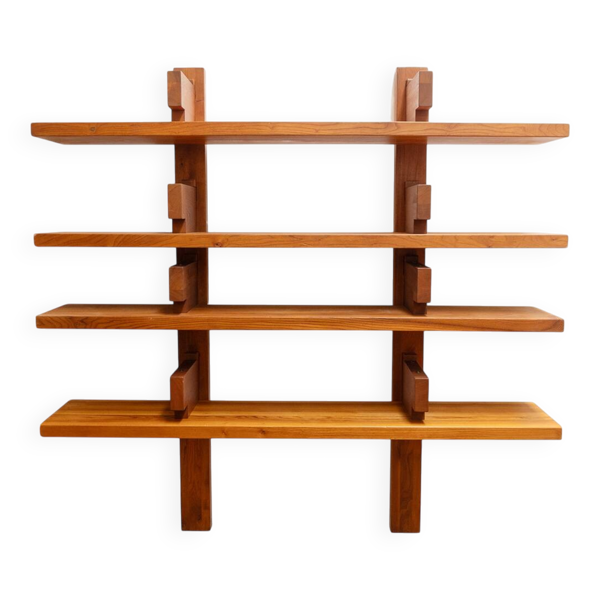 Etagère ou bibliothèque en orme naturel, Pierre Chapo, années 1980.