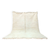 Handwoven white wool rug, traditional style, size 150 x 250 cm