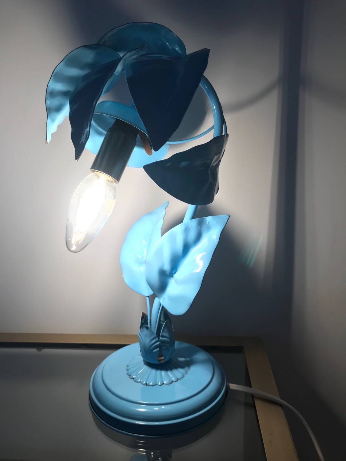 Antique plant-shaped lamp in blue enamelled metal