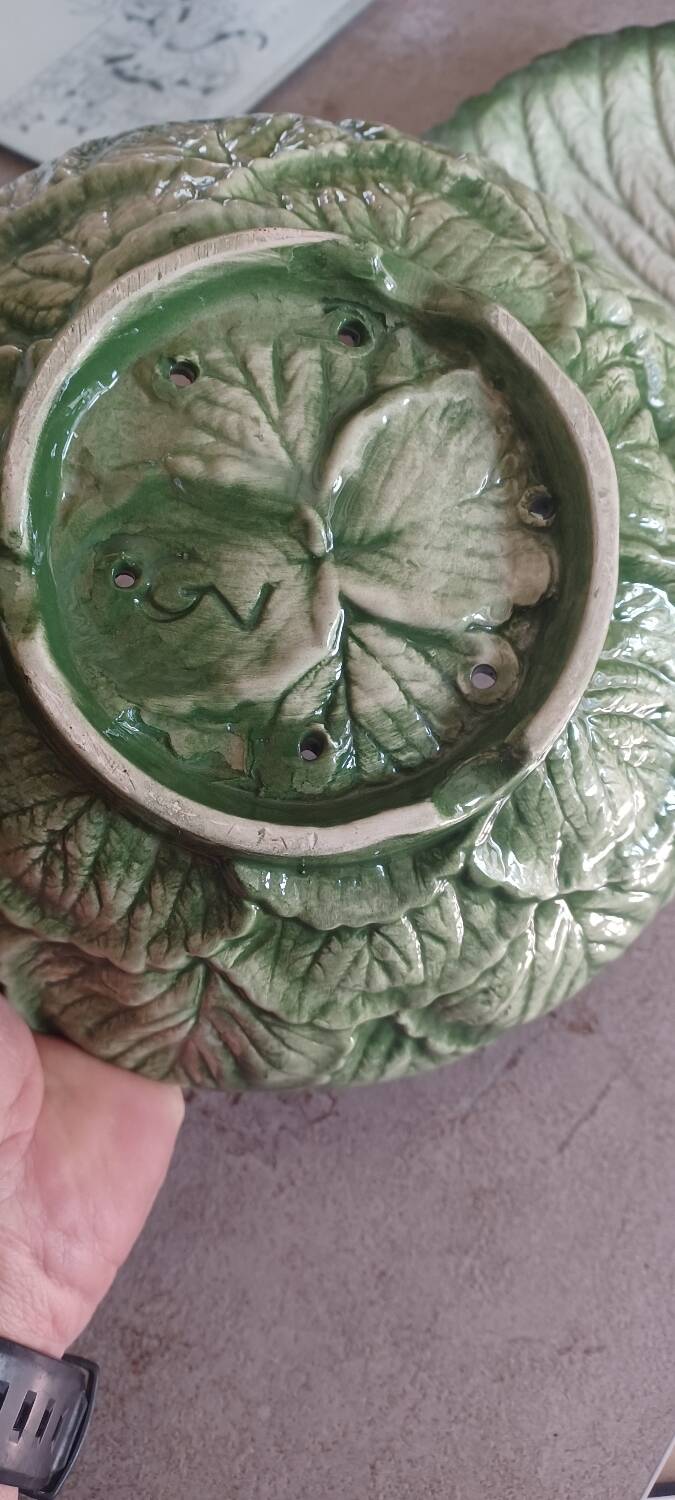 Strawberry drainer