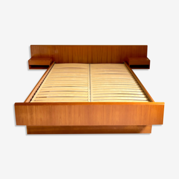 Teak double bed by Sannemans Møbelfabrik