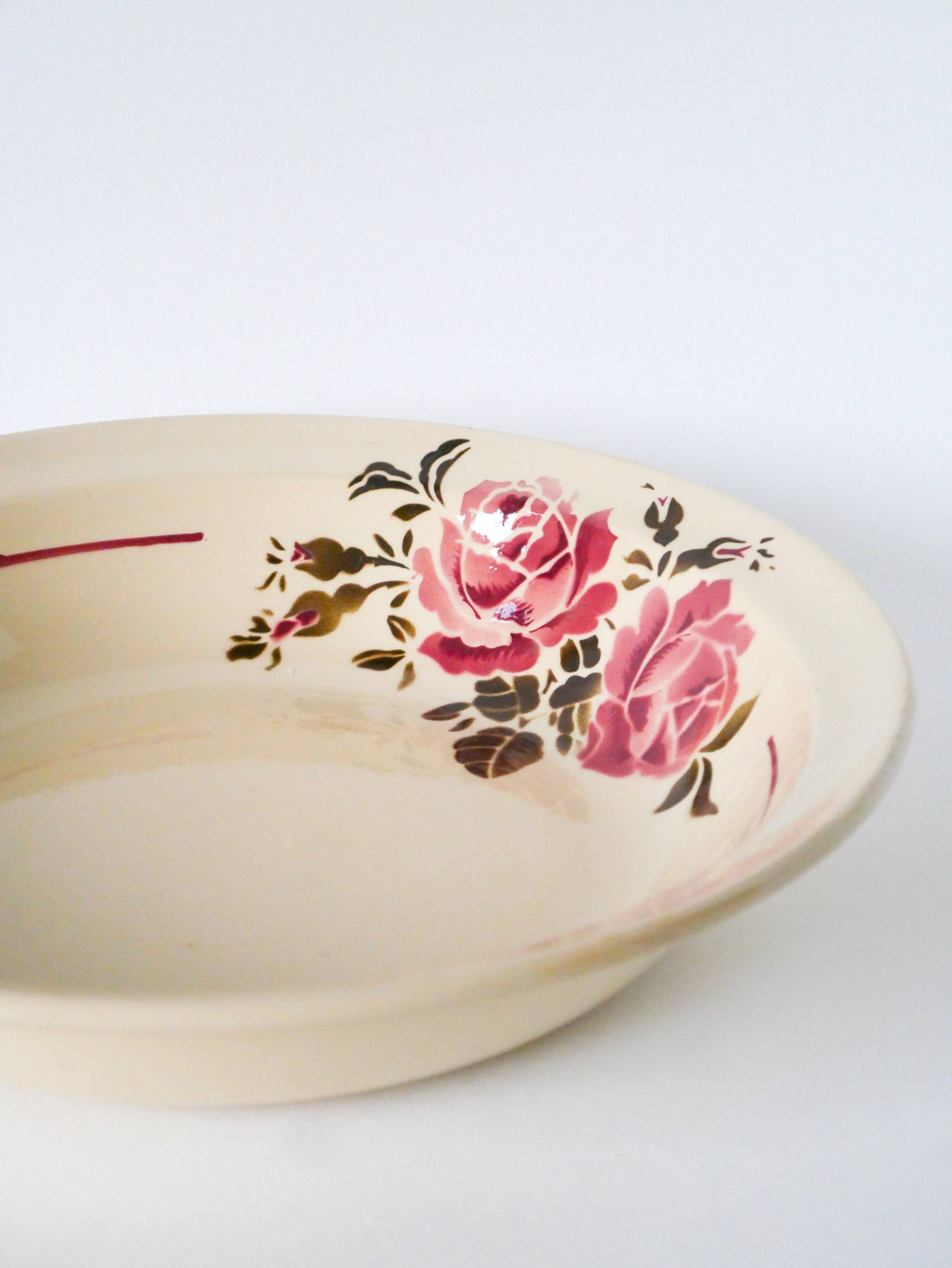 Large Badonviller deep platter, Strasbourg model, 1950