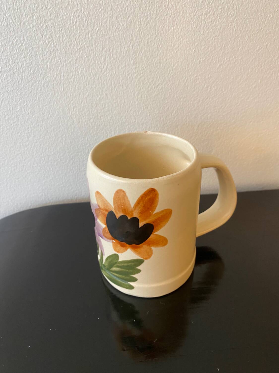 Set of 4 vintage 1970s flower stoneware mugs