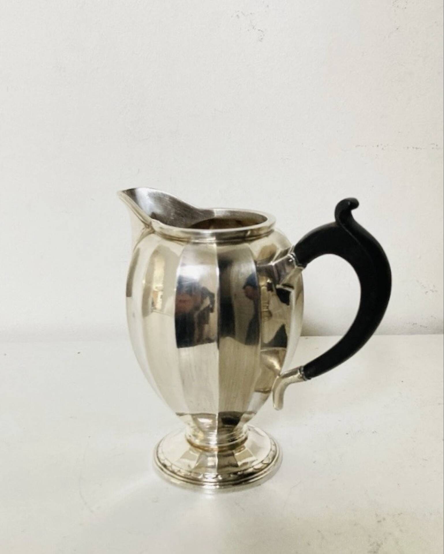 Art Deco milk jug CHRISTOFLE early 20th century in silver-plated metal with hallmark
