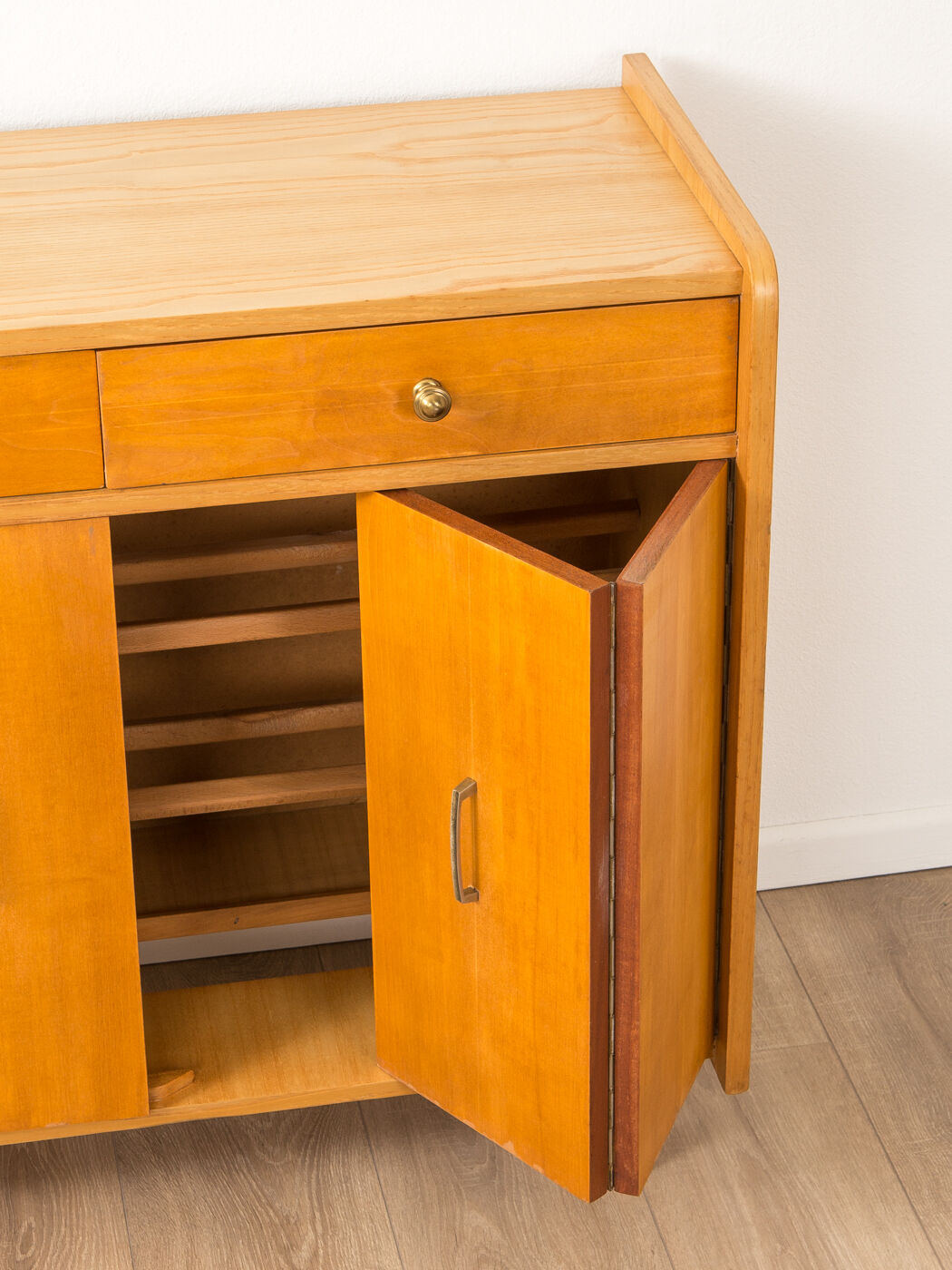 Commode des années 1950