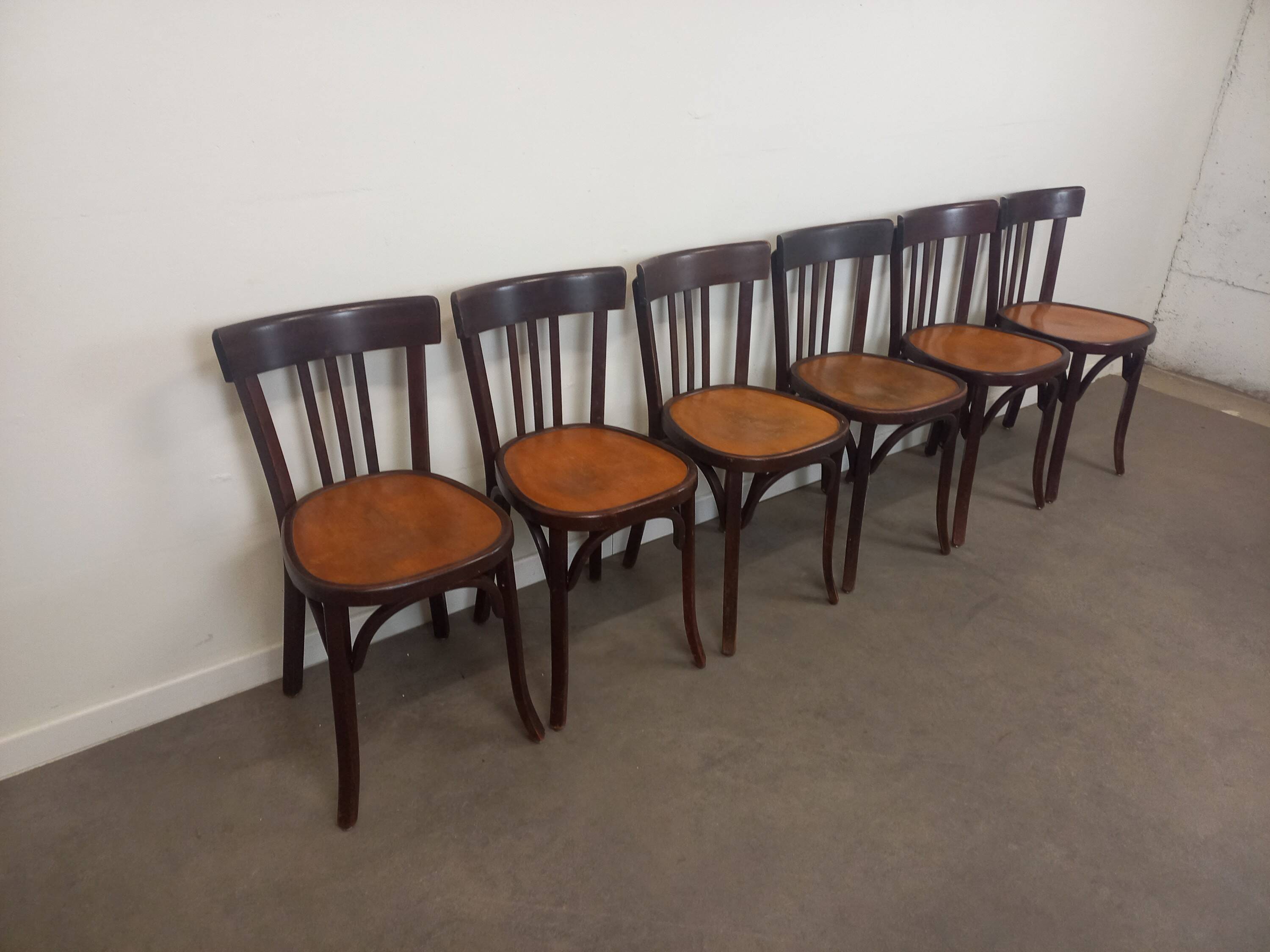 6 Baumann bistro chairs
