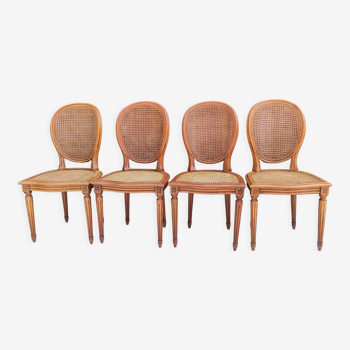 Série de 4 chaises médaillons cannées style Louis XVI