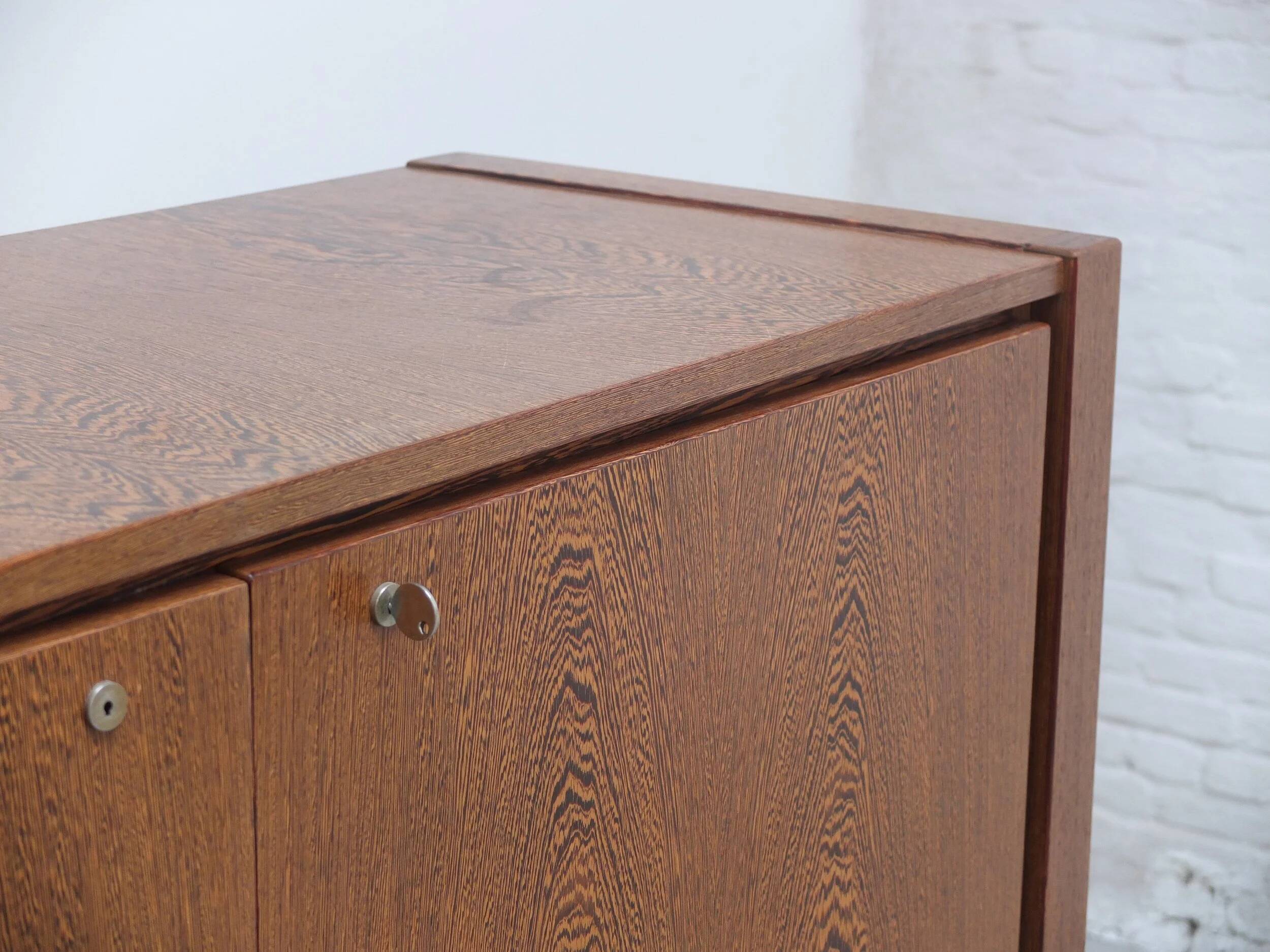 N-Line 'Team Program 500' double bar cabinet in wenge, 1966