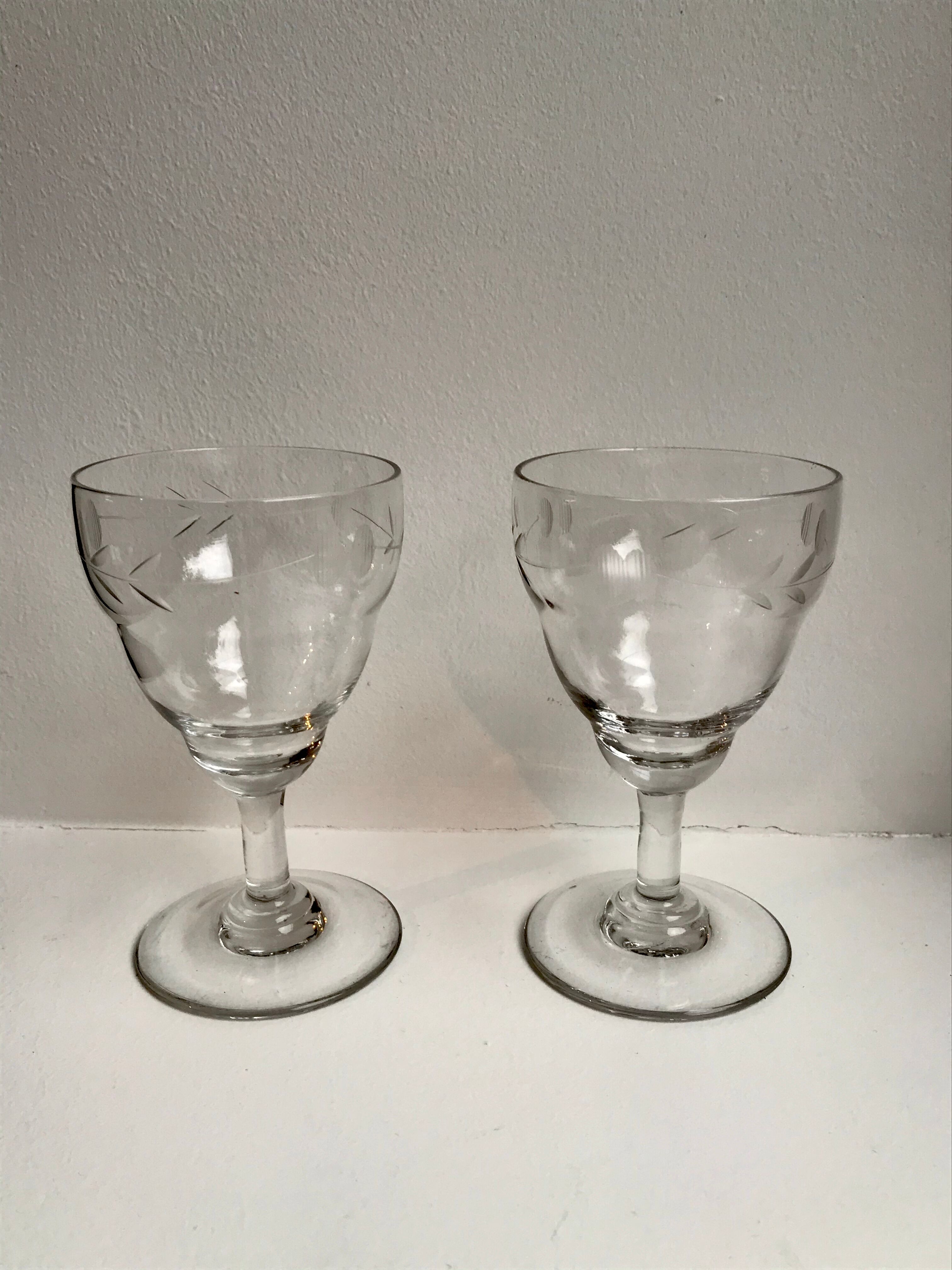 Lot of 5 small 50s/60s crystal glasses