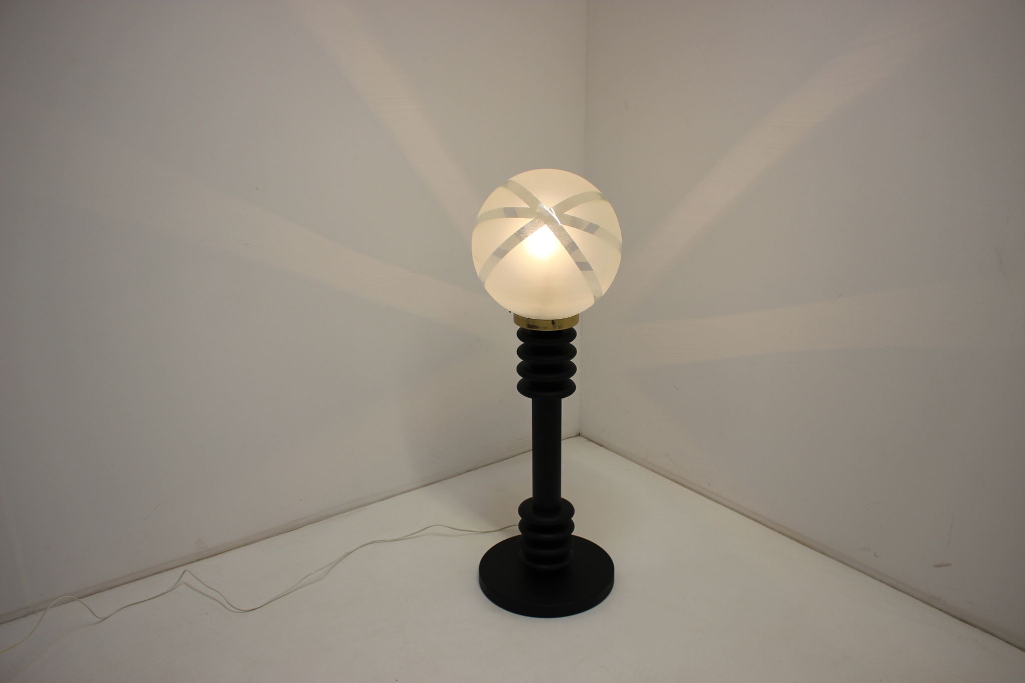 Lampadaire en bois, Allemagne, années 1970