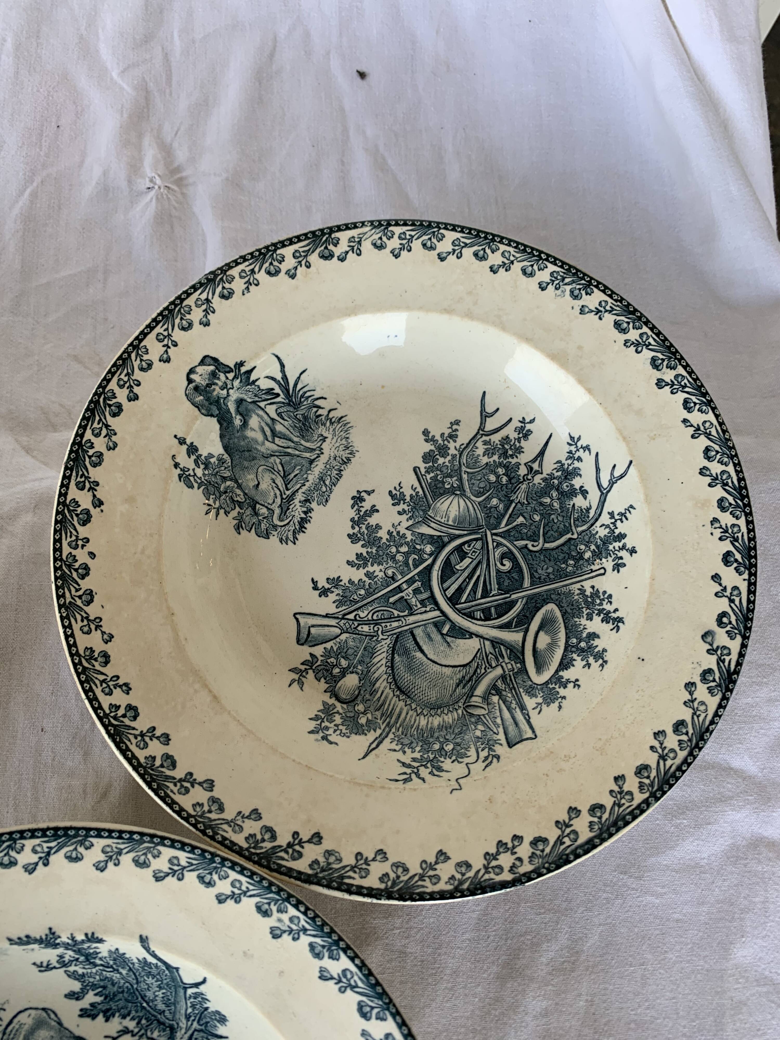 3 assiettes thème chasse par Pexonne