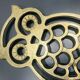 Dessous plat Hibou laiton