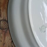 Moulin des Loups presentation dish tablecloth model