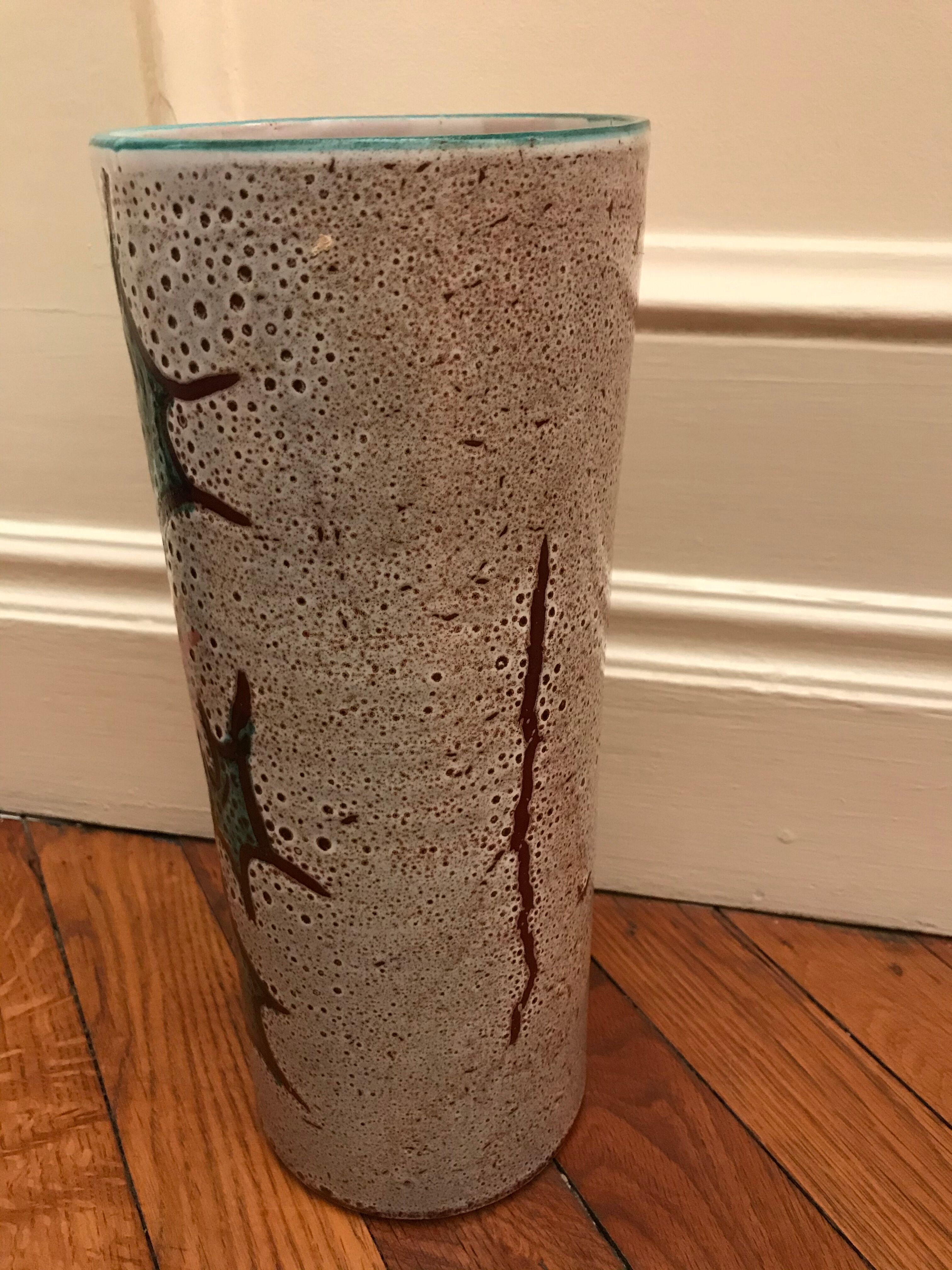 Vase rouleau Vallauris décor aux chardons Selency