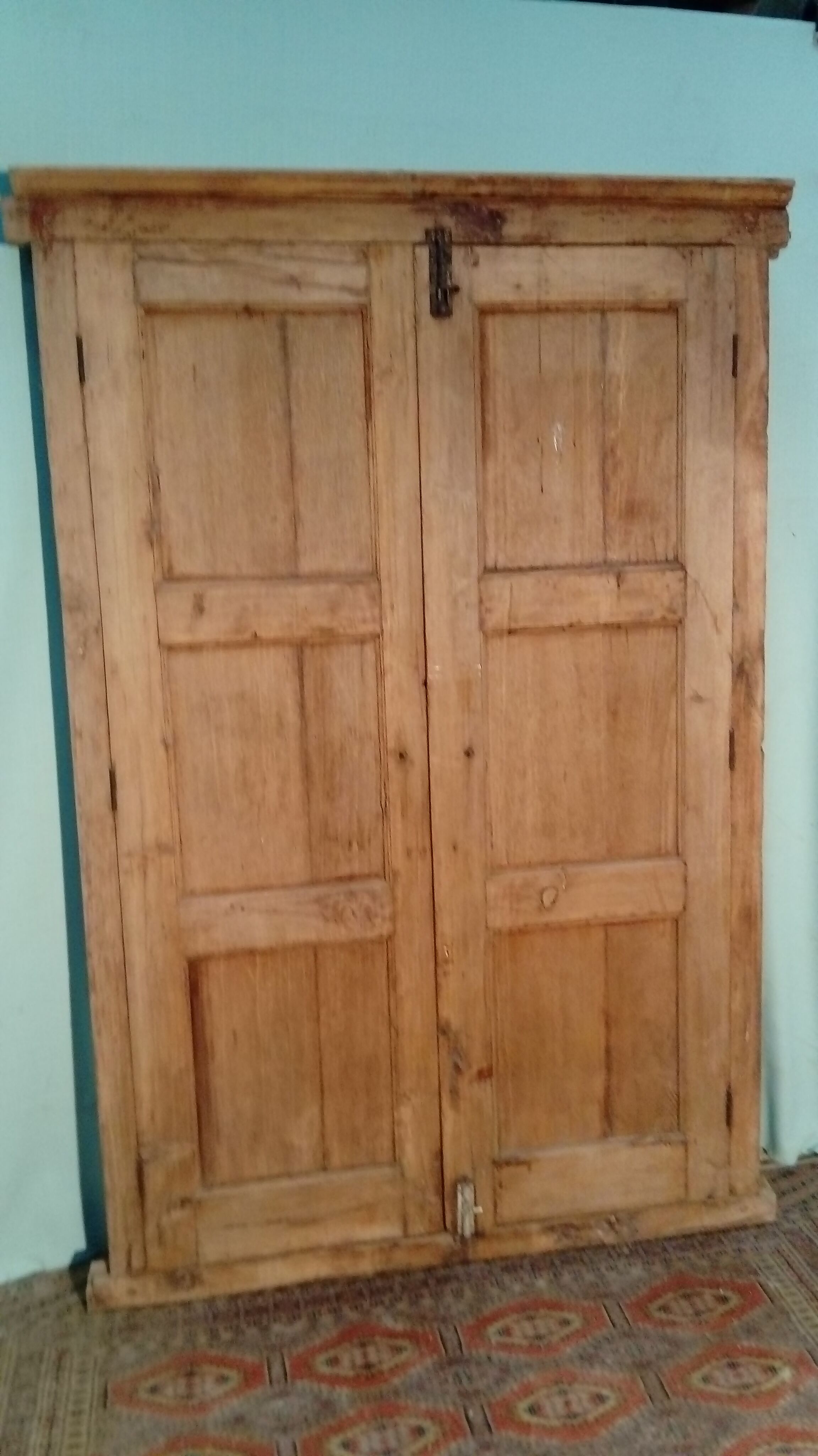 Porte ancienne en teck