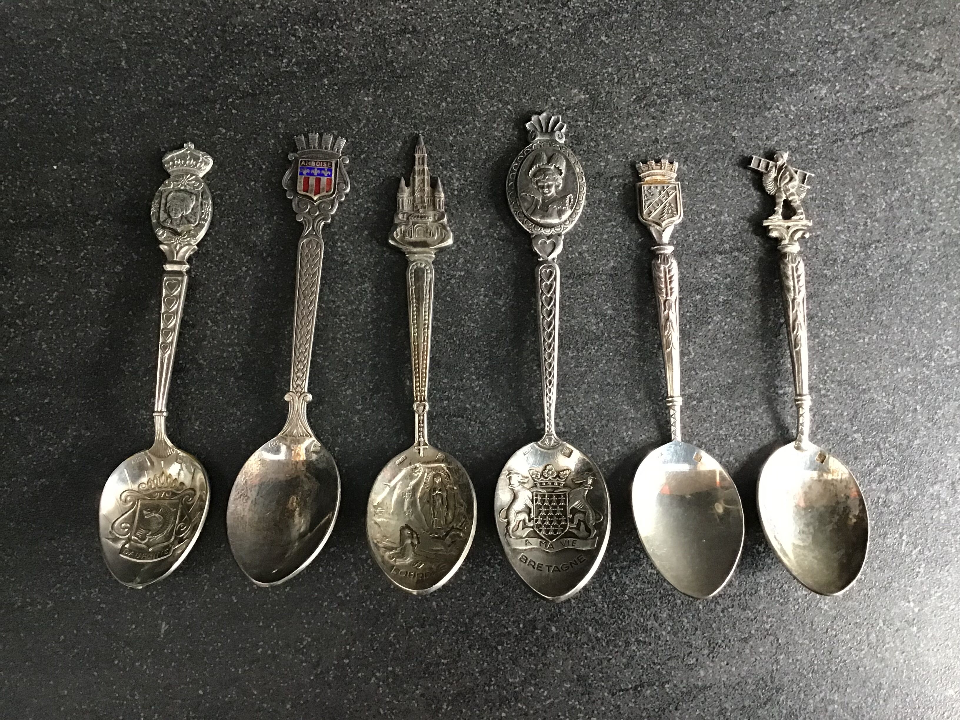 Set of 6 augis collector's spoons in silver metal