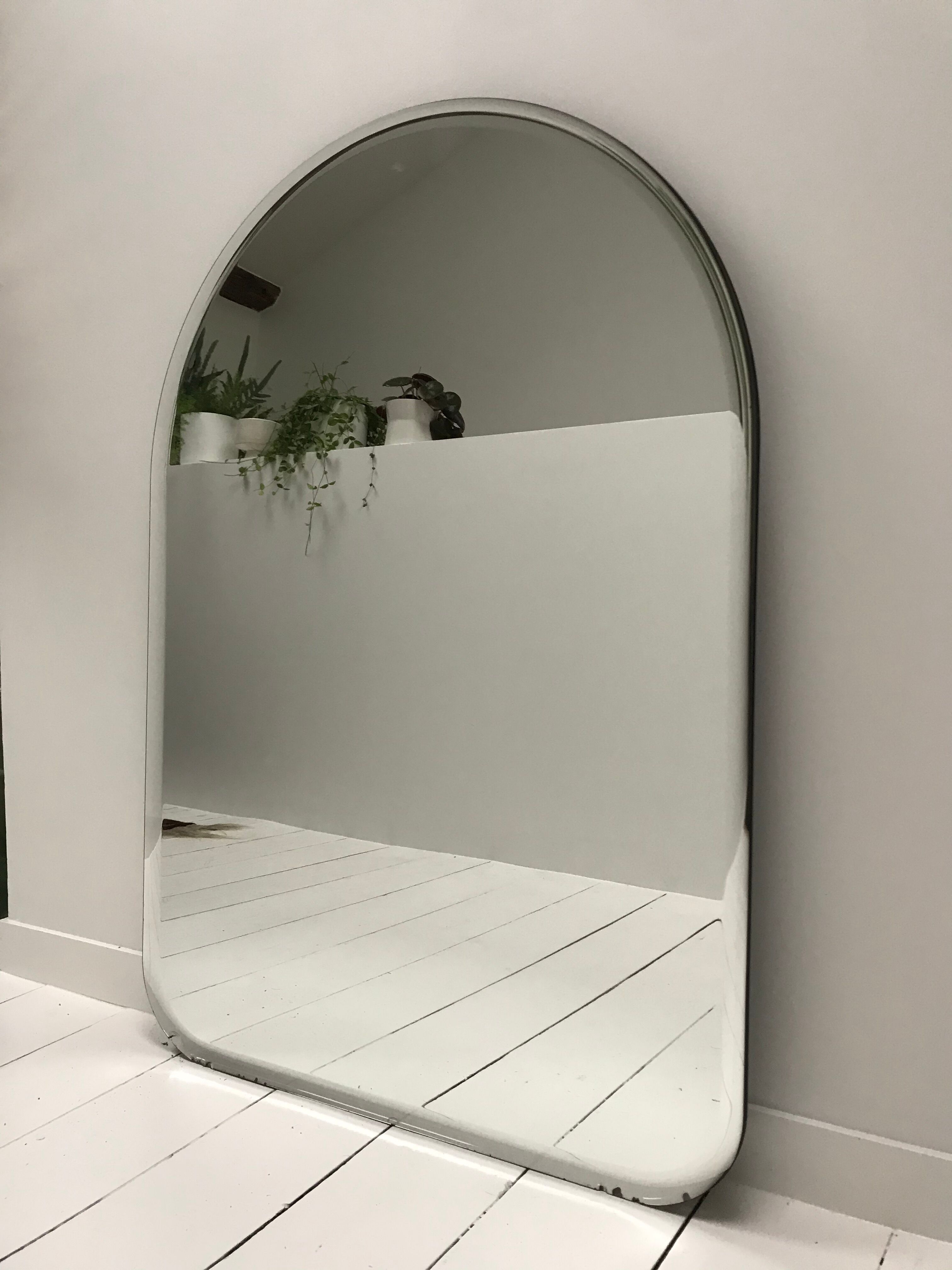 Half-circle mirror - 100x70cm