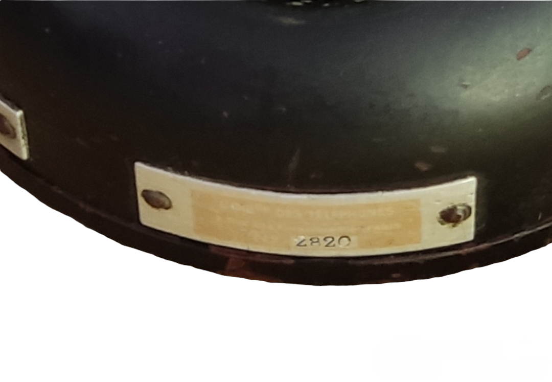 Old peugeot 1930 phone