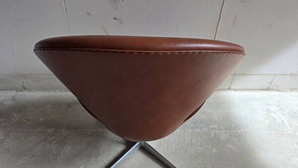 Swan d'Arne Jacobsen par Fritz Hansen