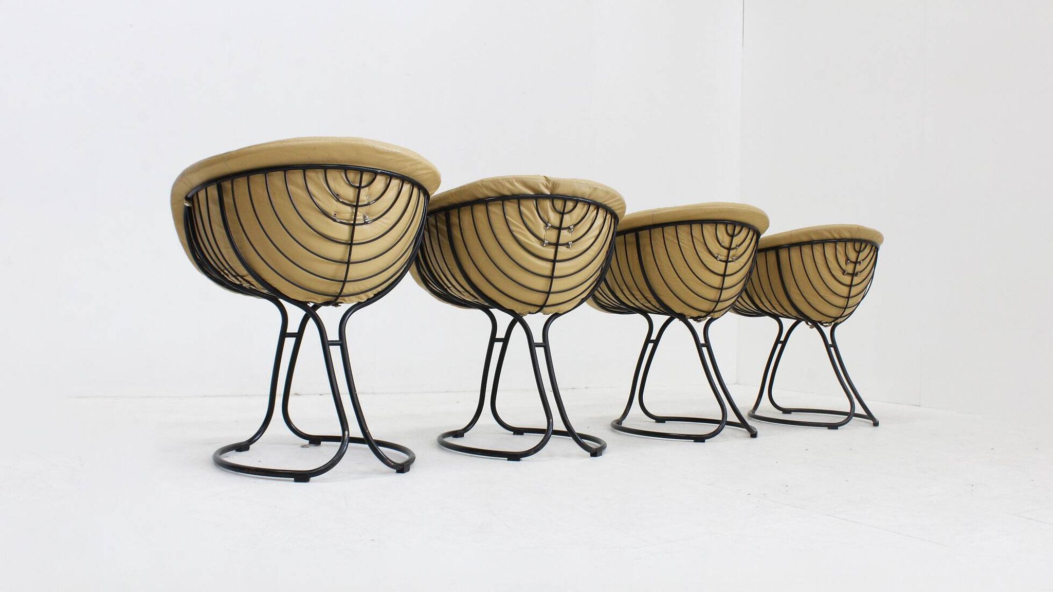 Set of 4 Pan Am dining chairs by Gastone Rinaldi for Rima Italy 1970s
