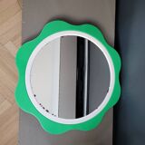 Plastic flower mirror by Finnish designer Makisen Kuvastin