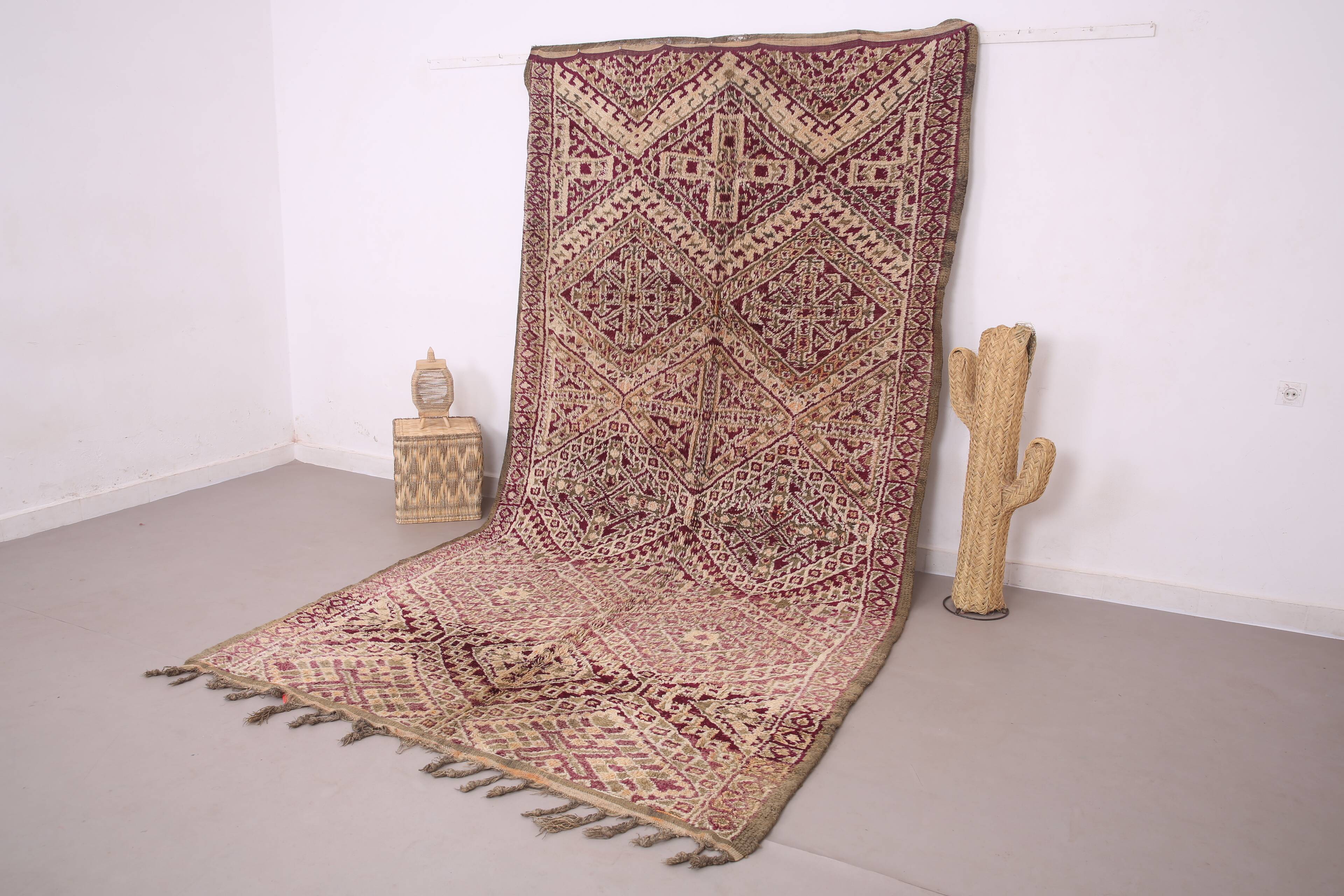 Purple Vintage Beni Mguild Rug 186 x 353 cm - Handmade Berber Wool Rug