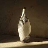 50s Dino Martens for Aureliano Toso Murano Filigrana Glass Art Vase.