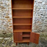 Vintage library