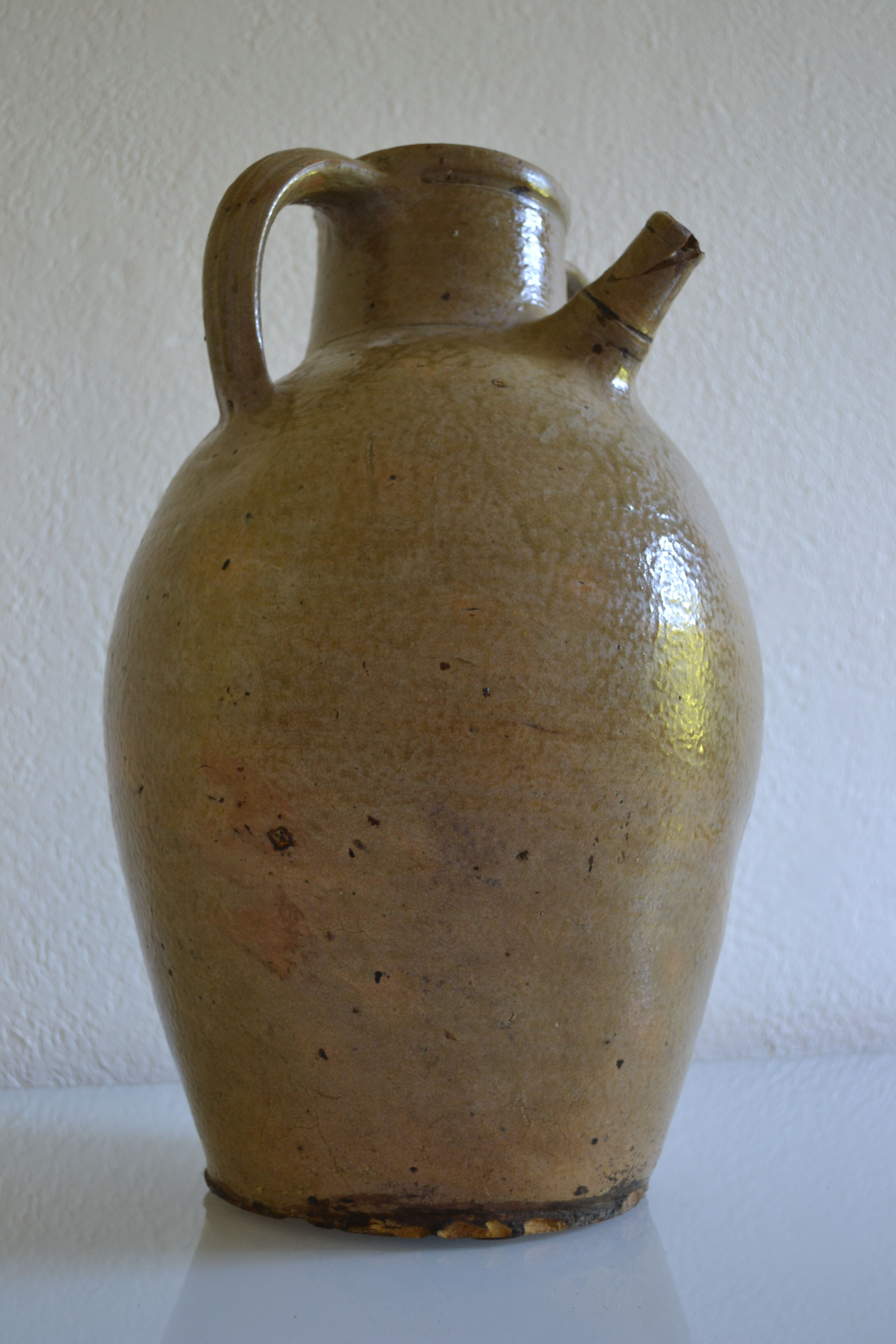 Oil jar