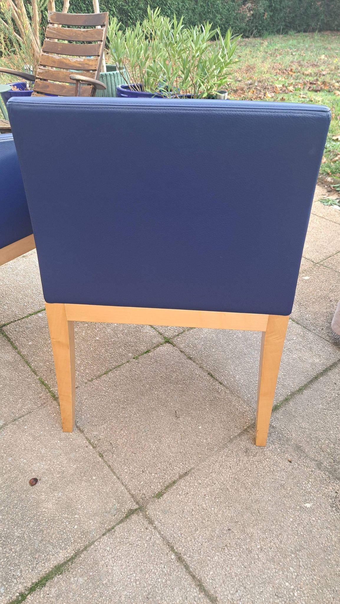 lot de 3 fauteuils en cuir Hugues Chevalier
