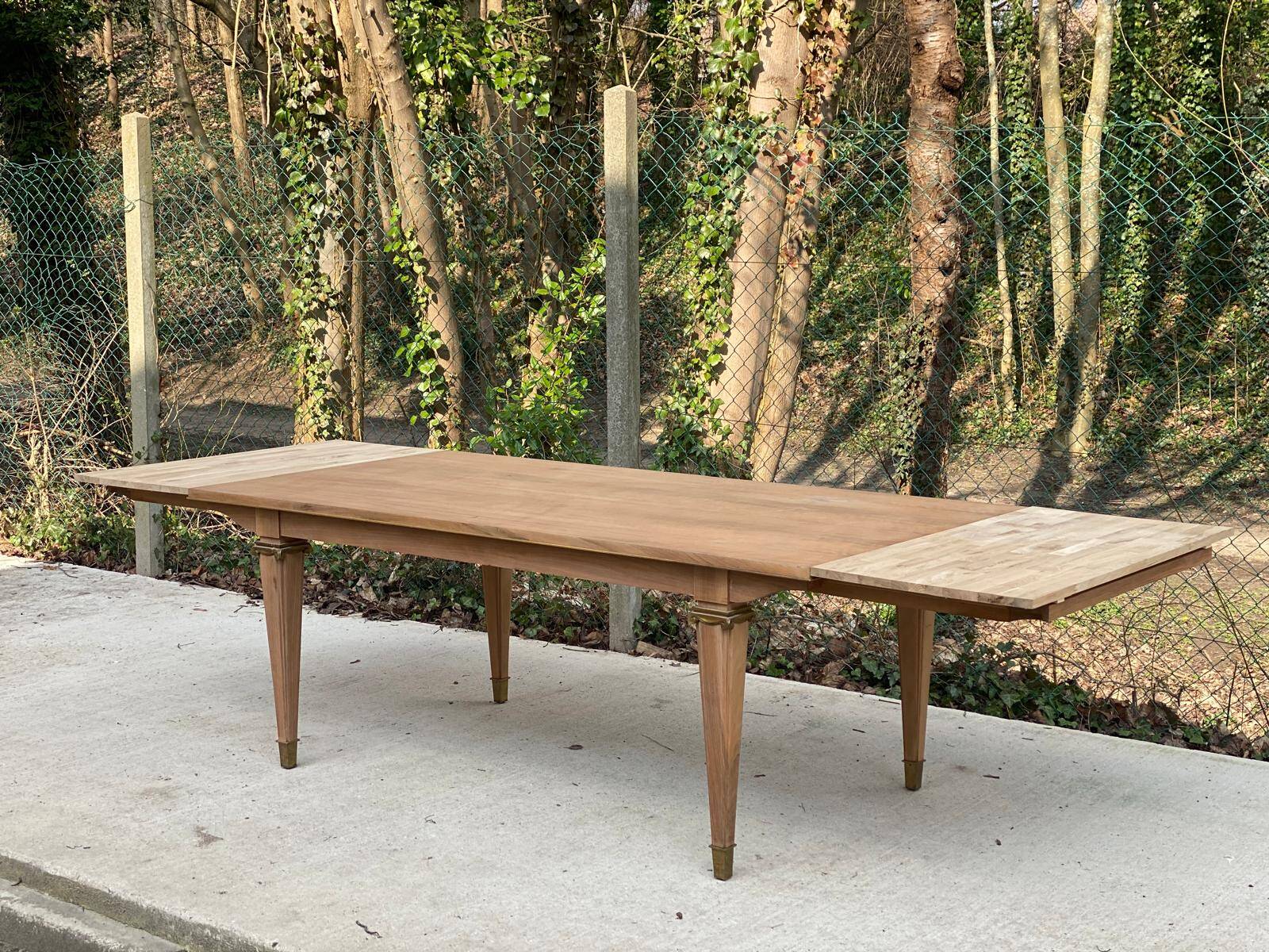 Imperial extendable dining table in raw oak 300cm