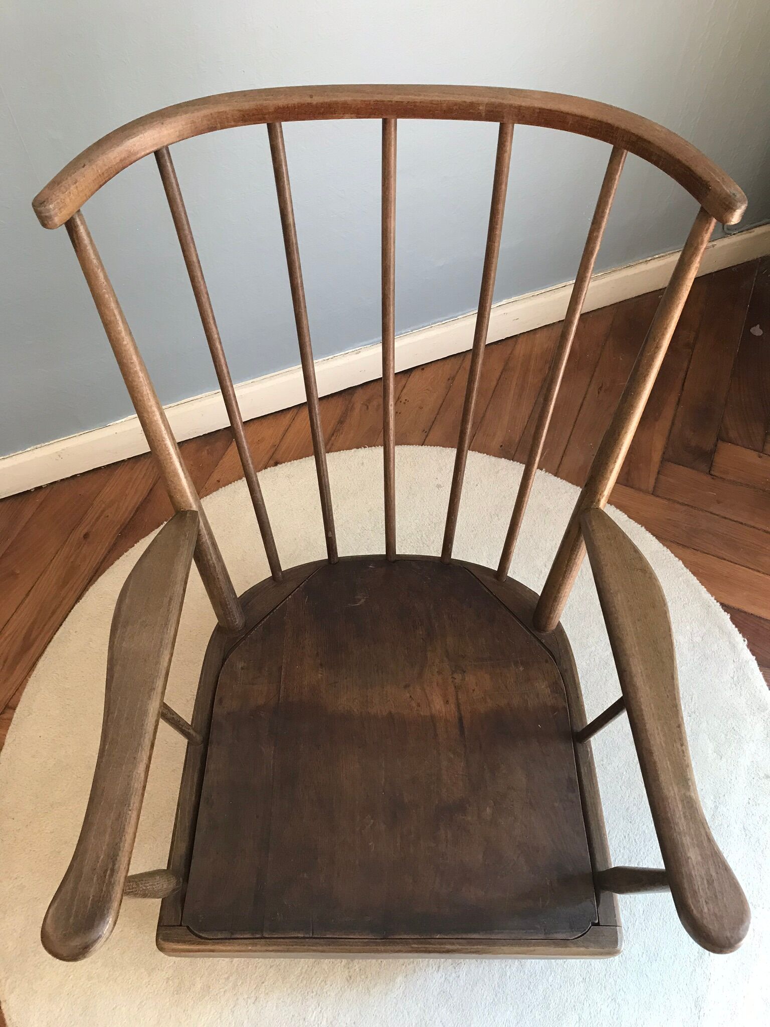 "Fan" chair by Baumann