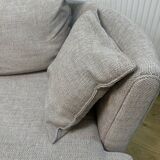 Un grand fauteuil pivotant