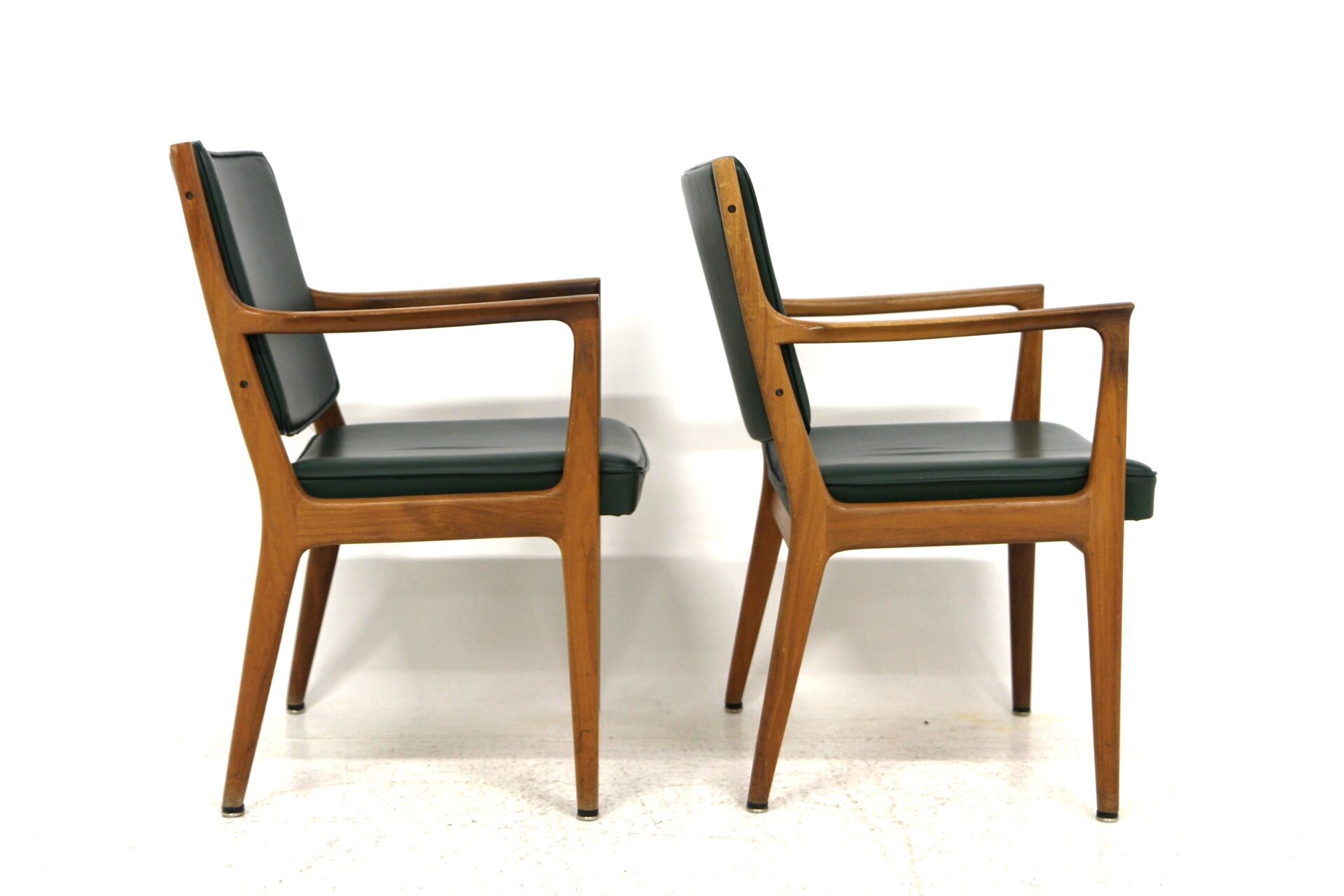 Set of 2 leather armchairs, Karl Erik Ekselius, Sweden, 1960