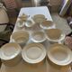 Service ancien de table en porcelaine de Limoges