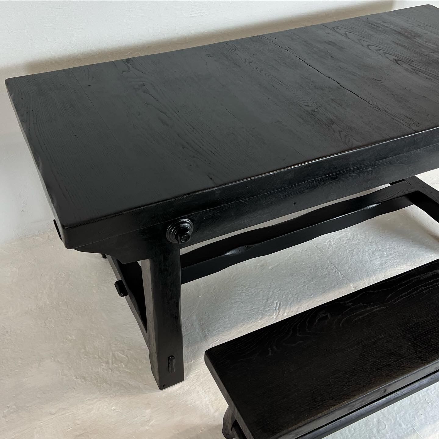 Brutalist elm table Wabi-sabi spirit and its 2 benches