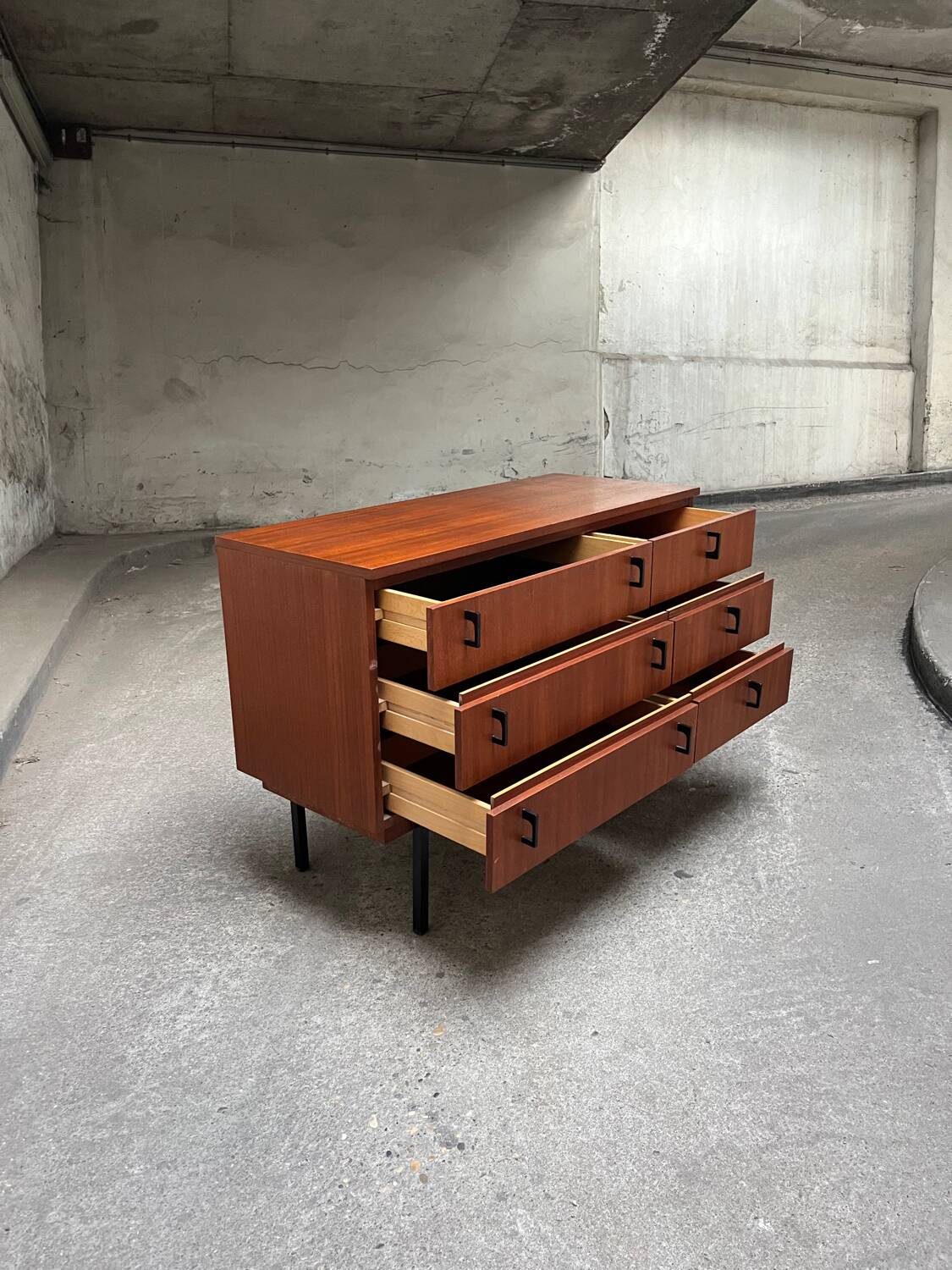 Vintage wood veneer chest of drawers 1960