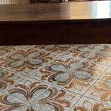 Farmhouse table