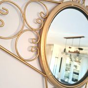 Miroir étoile doré en métal – décoration murale de charme