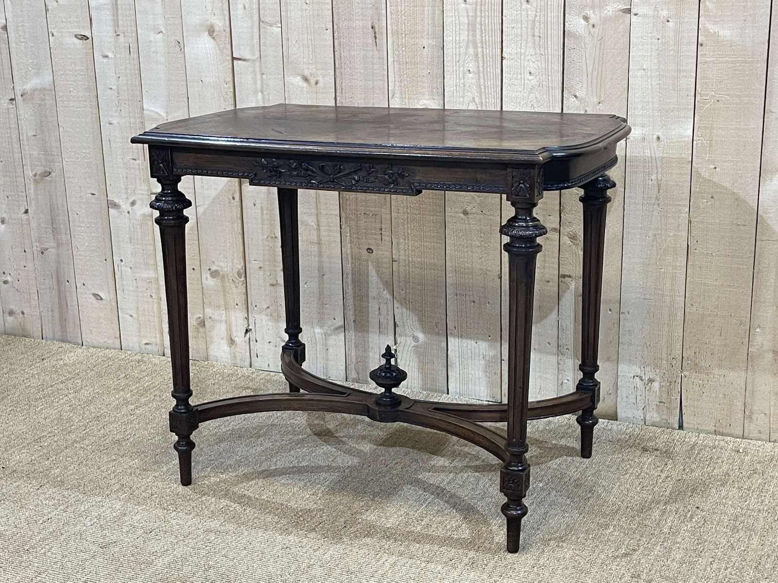 Table desk-Pedestal table style Louis XVI early twentieth century in beech