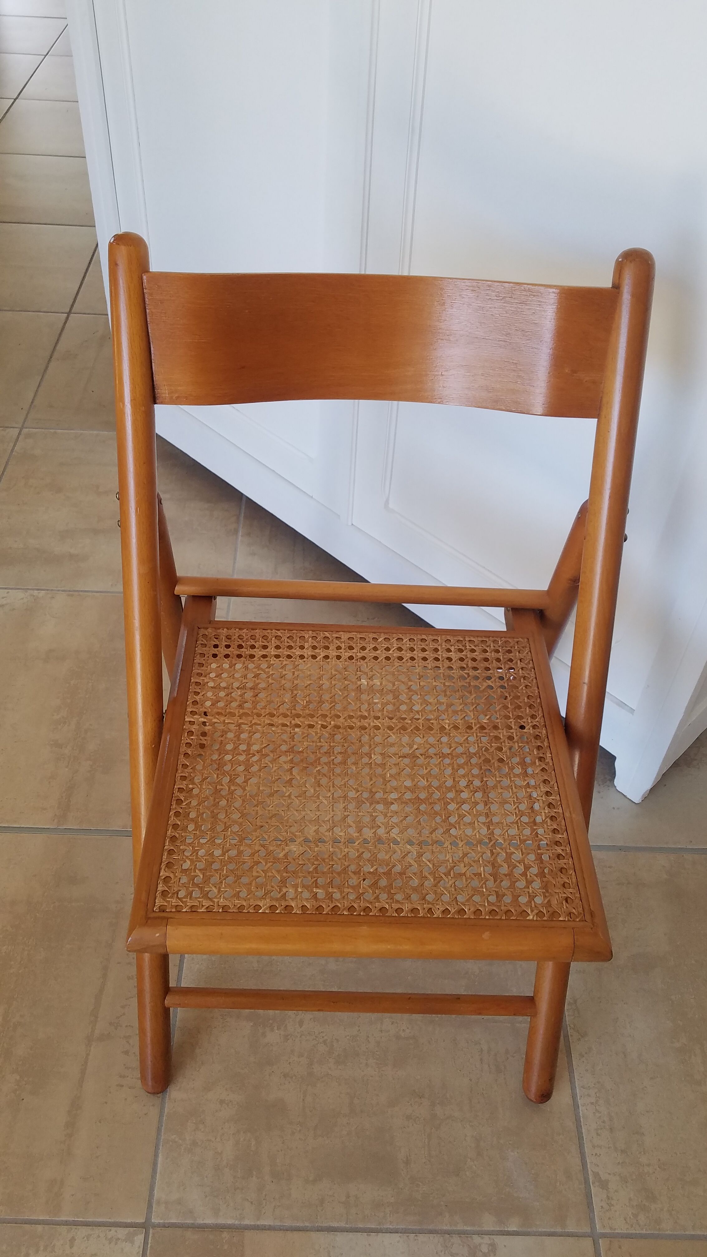 2 chaises pliantes en cannage