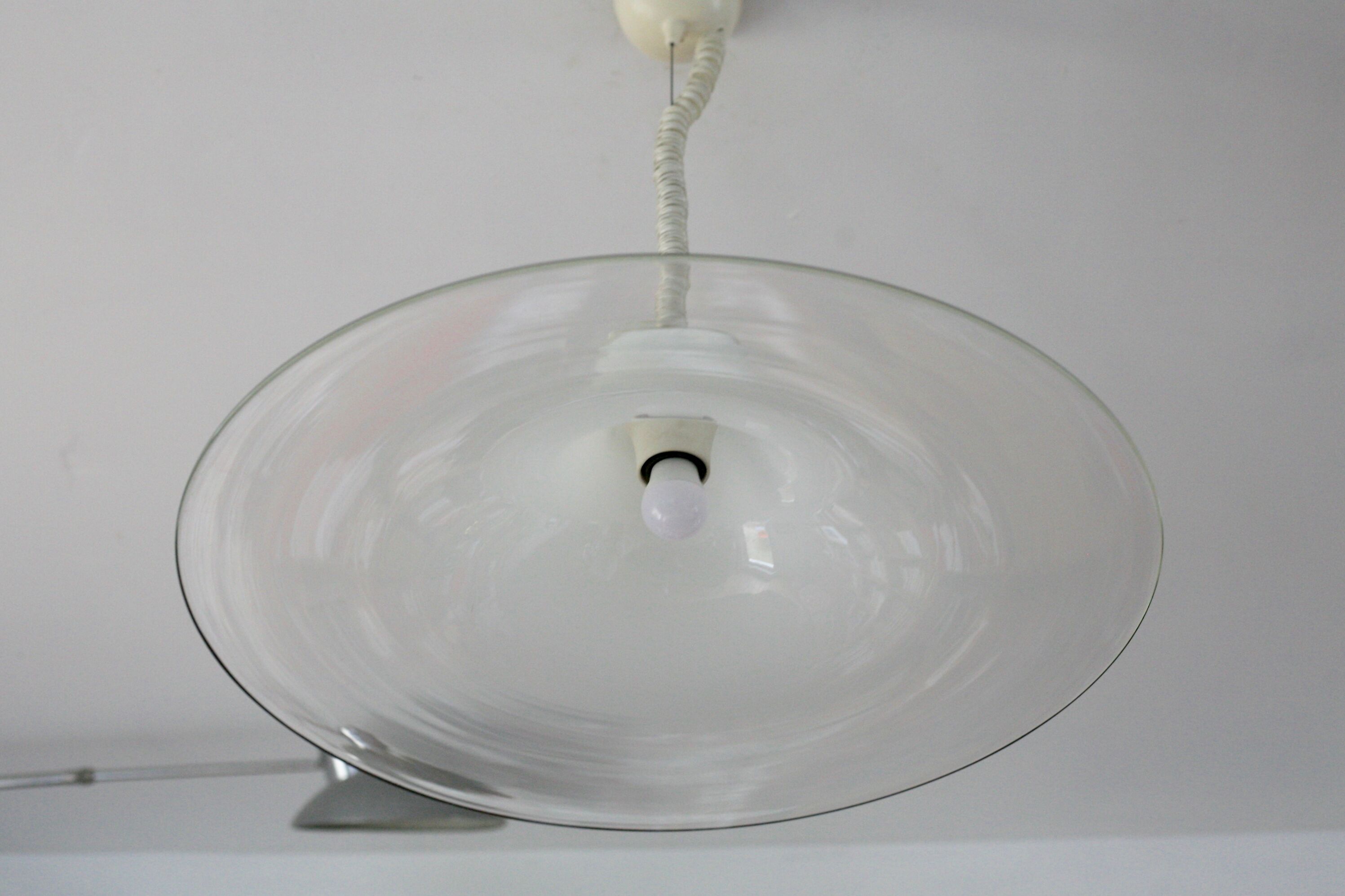 Pair of Cinea suspensions, Leucos workshop, handmade in Murano, design Giusto Toso, circa 197