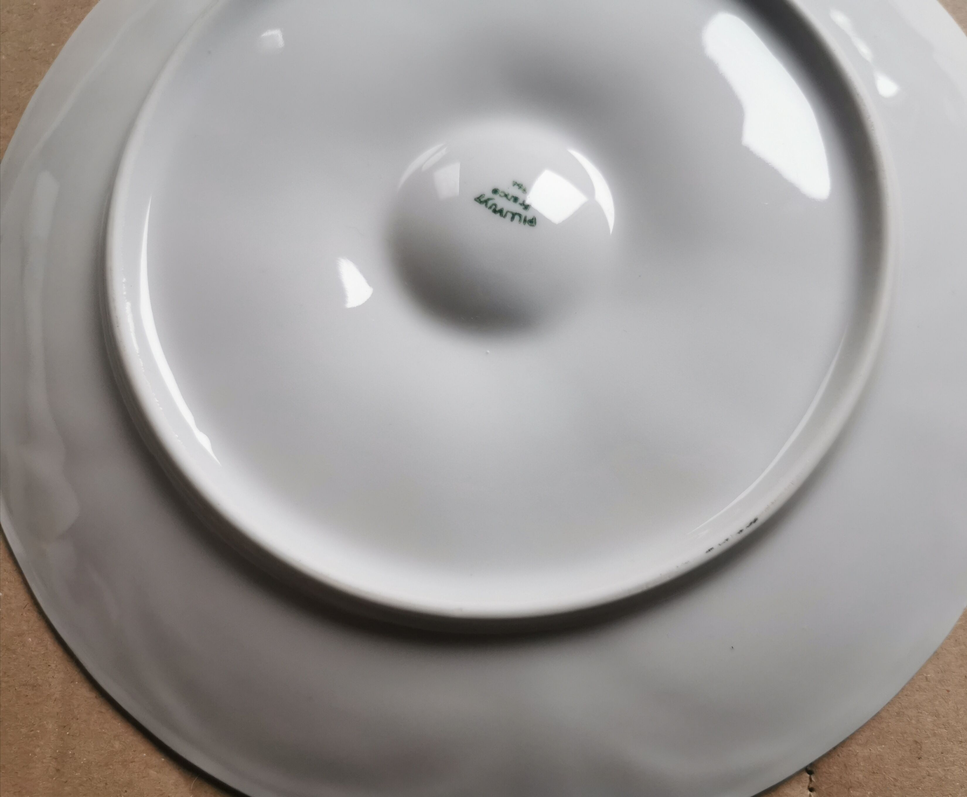 Ensemble de 6 assiettes Pillivuyt porcelaine blanche