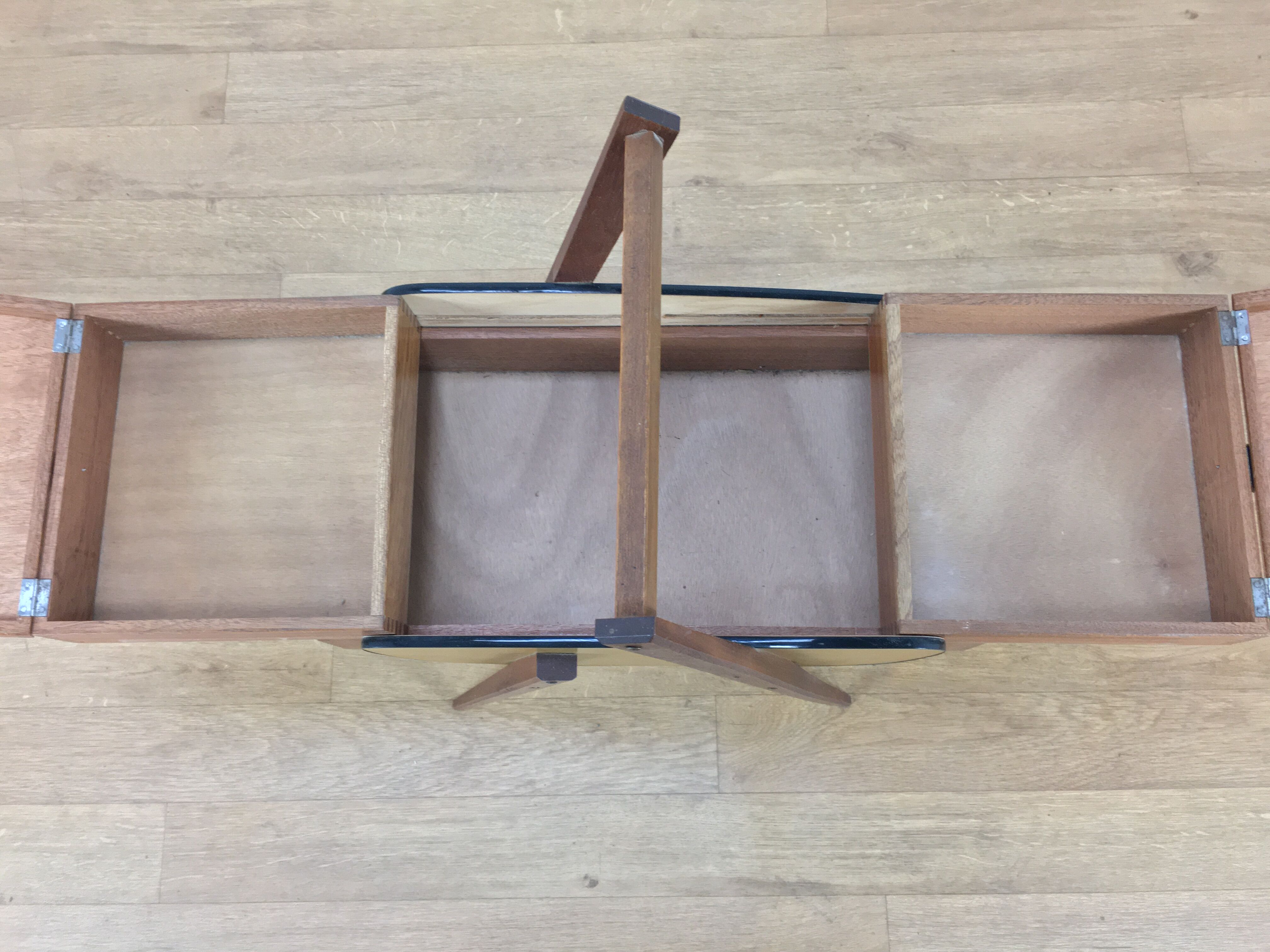 Sewing baslet feet compass 60s